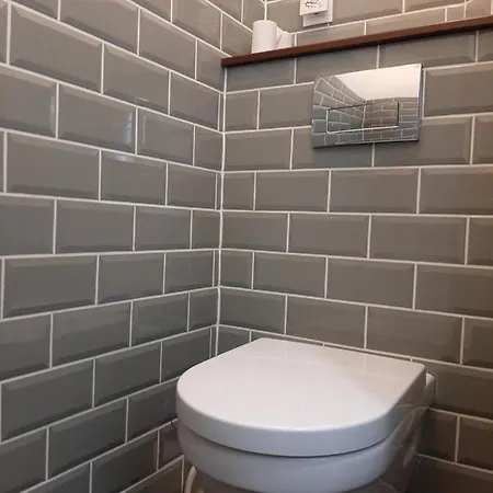 Newone Apartment